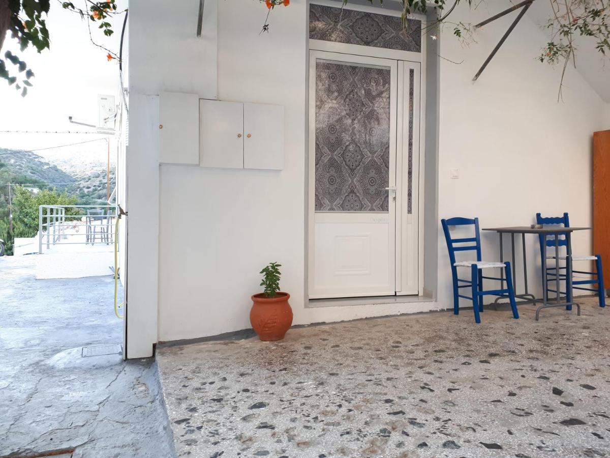 Appartement Despina Garden View à Agia Galini Extérieur photo